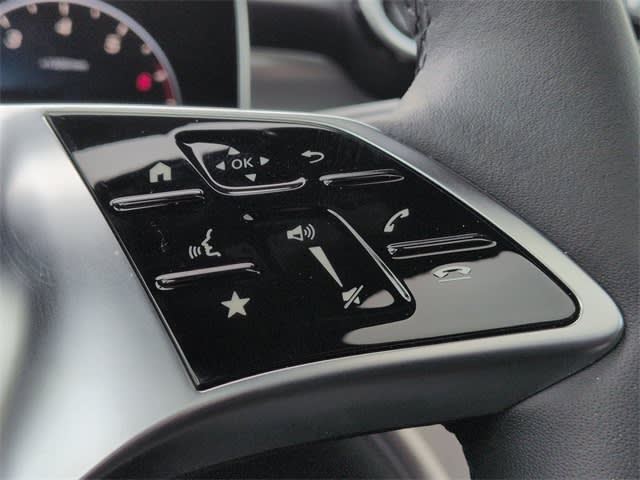 Thumbnail: 2026 Mercedes-Benz GLC - 31