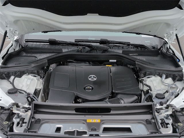 Thumbnail: 2026 Mercedes-Benz GLC - 9