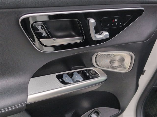 Thumbnail: 2026 Mercedes-Benz GLC - 25