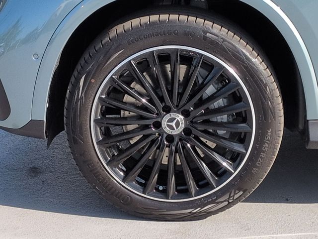 Thumbnail: 2026 Mercedes-Benz GLC - 8