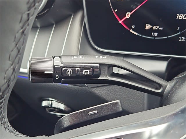 Thumbnail: 2026 Mercedes-Benz GLC - 34