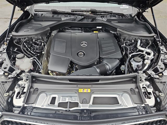 Thumbnail: 2026 Mercedes-Benz GLC - 9