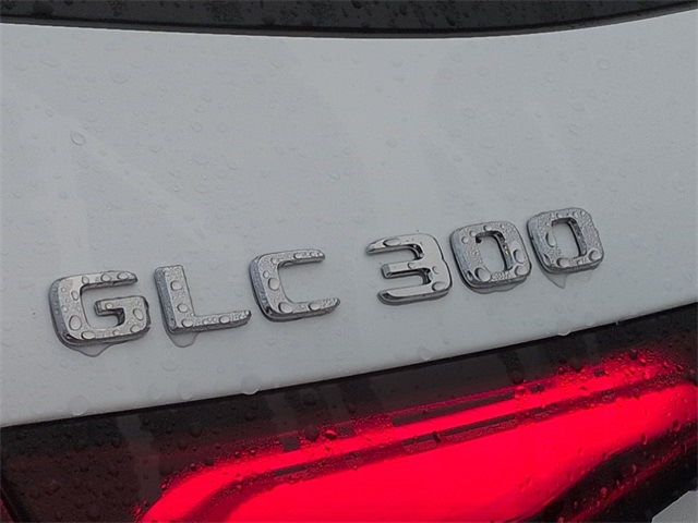 Thumbnail: 2026 Mercedes-Benz GLC - 24