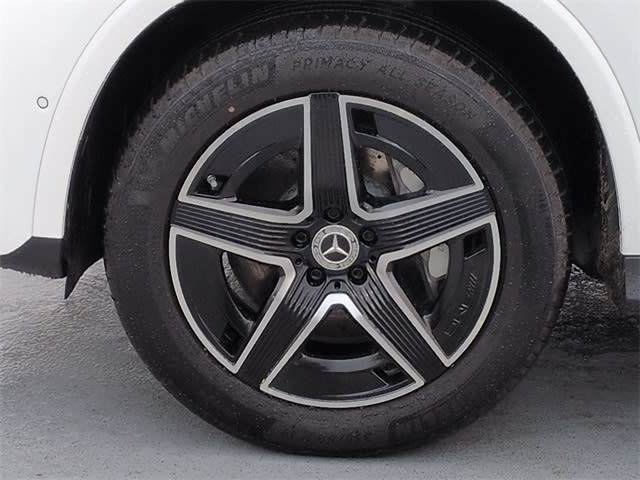 Thumbnail: 2026 Mercedes-Benz GLC - 8