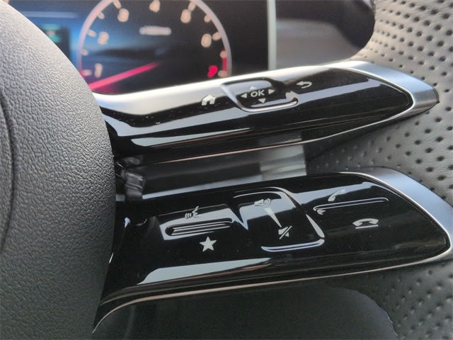 Thumbnail: 2026 Mercedes-Benz GLC - 29