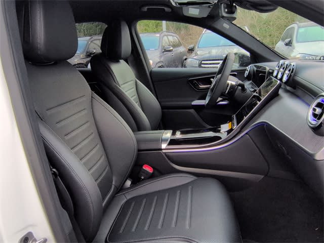 Thumbnail: 2026 Mercedes-Benz GLC - 12