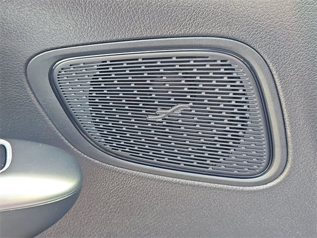 Thumbnail: 2025 Mercedes-Benz GLC - 20