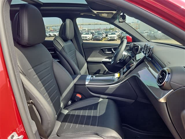 Thumbnail: 2025 Mercedes-Benz GLC - 12