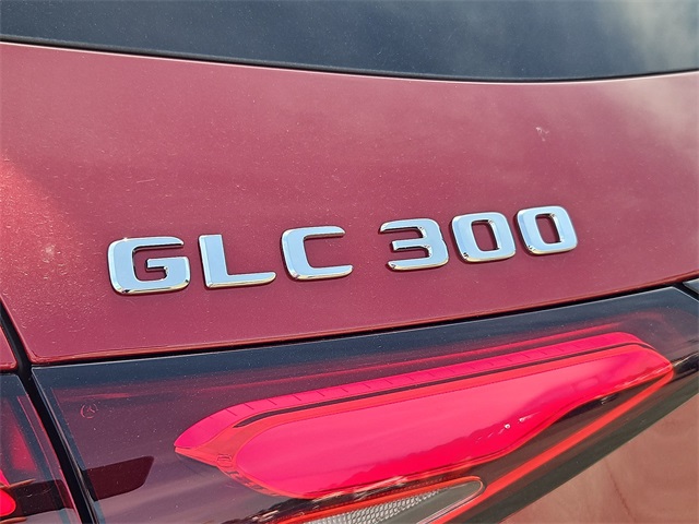 Thumbnail: 2025 Mercedes-Benz GLC - 26