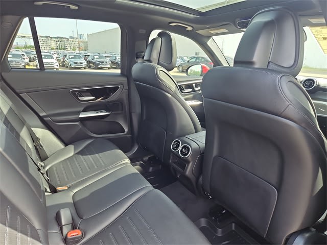 Thumbnail: 2025 Mercedes-Benz GLC - 13