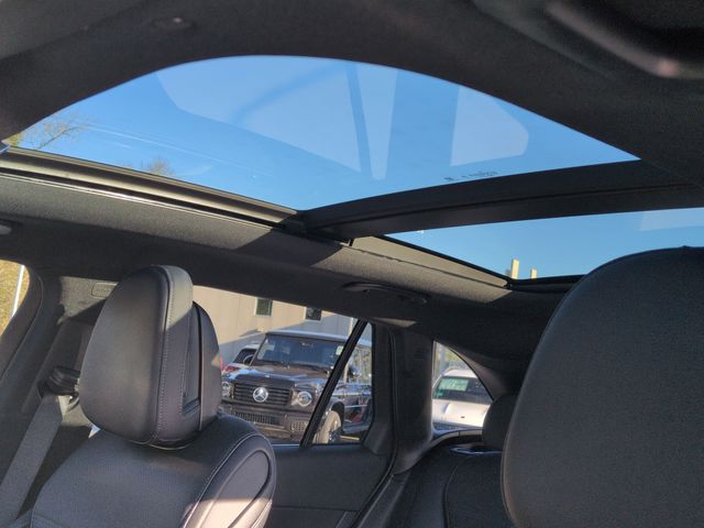 Thumbnail: 2026 Mercedes-Benz GLC - 28