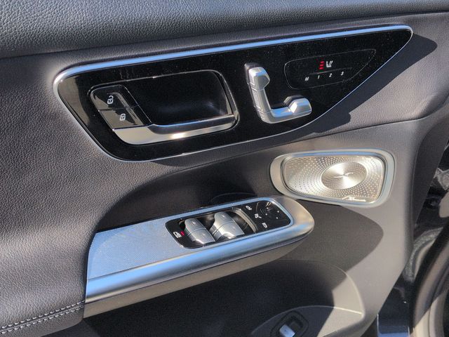 Thumbnail: 2026 Mercedes-Benz GLC - 26