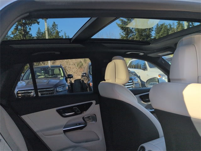 Thumbnail: 2026 Mercedes-Benz GLC - 29