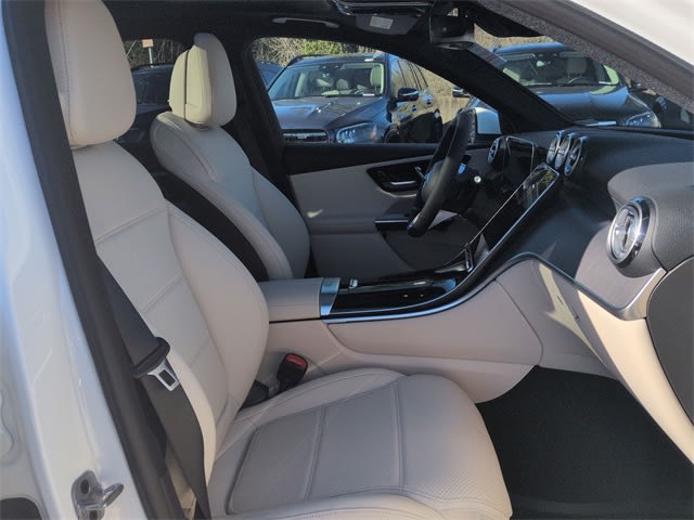 Thumbnail: 2026 Mercedes-Benz GLC - 12