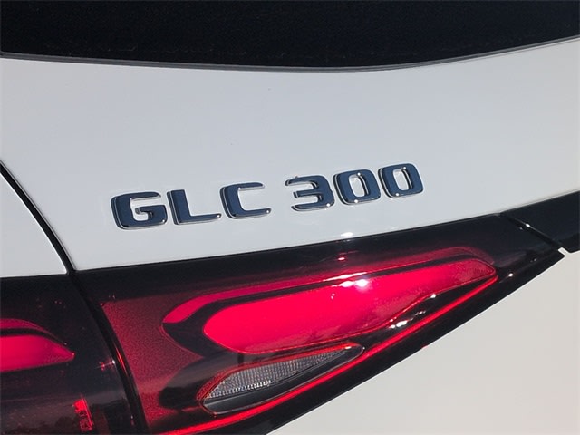 Thumbnail: 2026 Mercedes-Benz GLC - 24