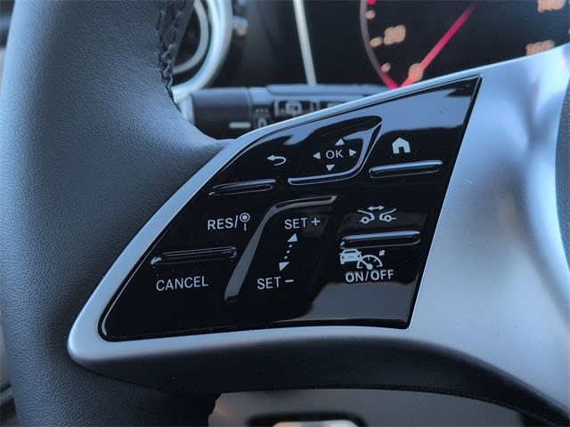 Thumbnail: 2026 Mercedes-Benz GLC - 30