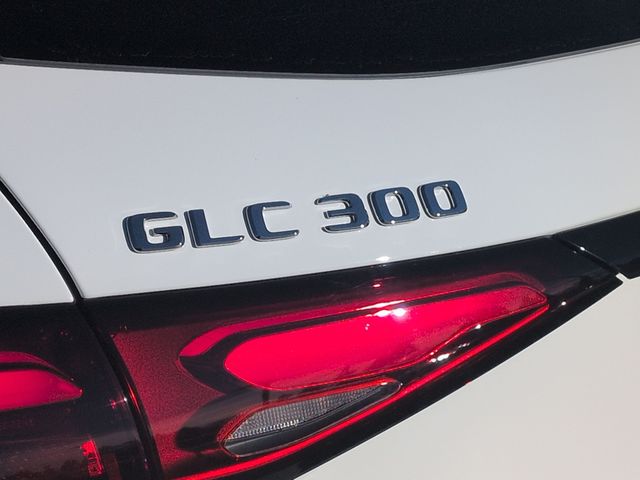 Thumbnail: 2026 Mercedes-Benz GLC - 24