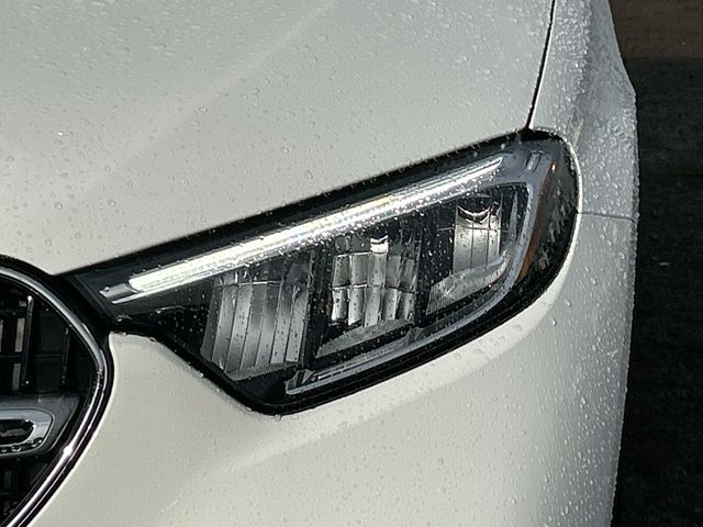 Thumbnail: 2026 Mercedes-Benz GLC - 24