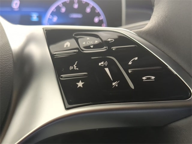 Thumbnail: 2026 Mercedes-Benz GLC - 31