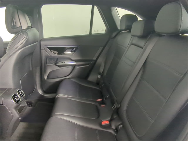 Thumbnail: 2026 Mercedes-Benz GLC - 27