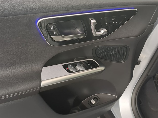 Thumbnail: 2026 Mercedes-Benz GLC - 25