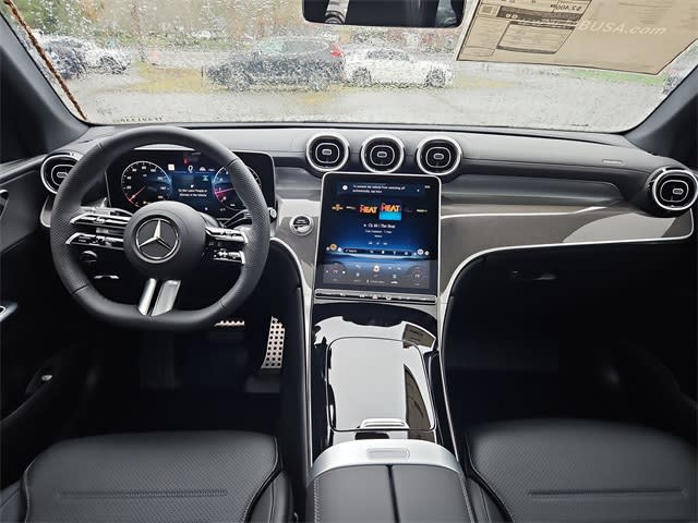 Thumbnail: 2026 Mercedes-Benz GLC - 10