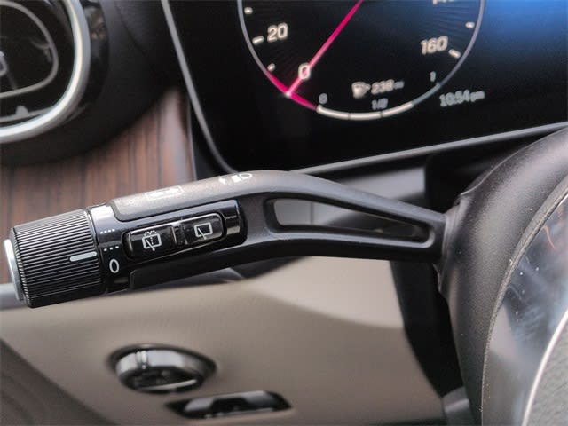 Thumbnail: 2026 Mercedes-Benz GLC - 32