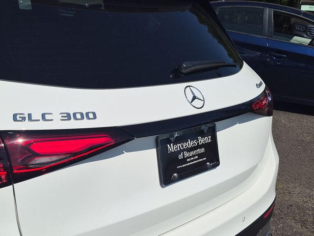 Thumbnail: 2026 Mercedes-Benz GLC - 7