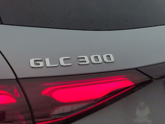 Thumbnail: 2026 Mercedes-Benz GLC - 24