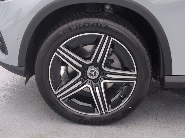 Thumbnail: 2026 Mercedes-Benz GLC - 8