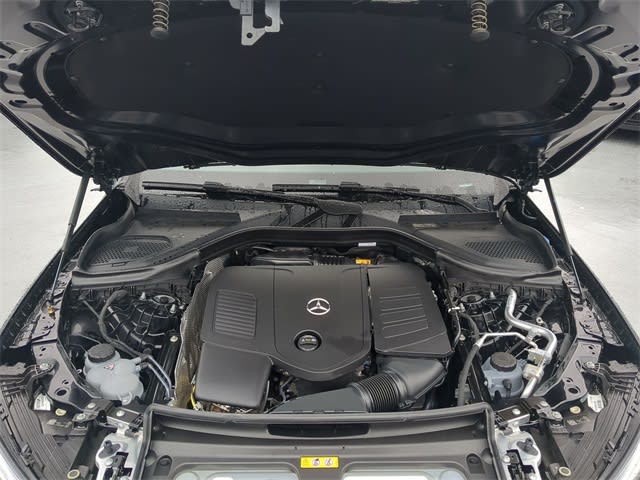 Thumbnail: 2025 Mercedes-Benz GLC - 9