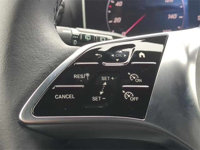 Thumbnail: 2025 Mercedes-Benz GLC - 15