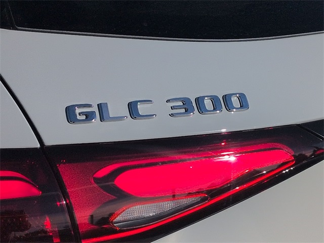 Thumbnail: 2026 Mercedes-Benz GLC - 24