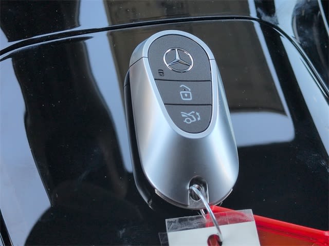 Thumbnail: 2026 Mercedes-Benz GLC - 36