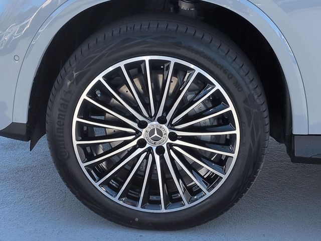 Thumbnail: 2026 Mercedes-Benz GLC - 8
