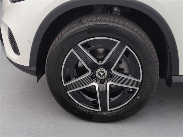 Thumbnail: 2026 Mercedes-Benz GLC - 8