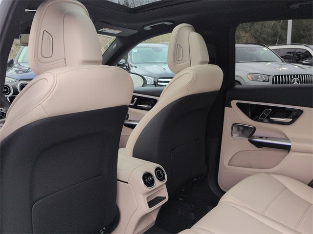 Thumbnail: 2026 Mercedes-Benz GLC - 13