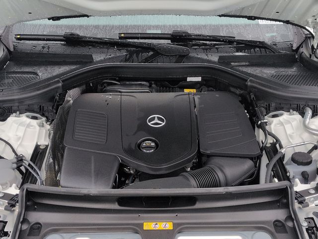 Thumbnail: 2026 Mercedes-Benz GLC - 9