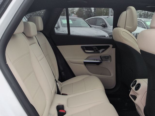Thumbnail: 2026 Mercedes-Benz GLC - 28