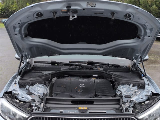 Thumbnail: 2026 Mercedes-Benz GLC - 9