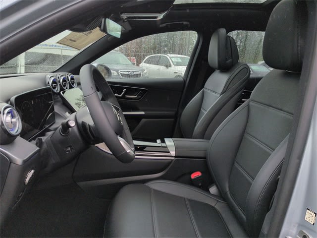 Thumbnail: 2026 Mercedes-Benz GLC - 11