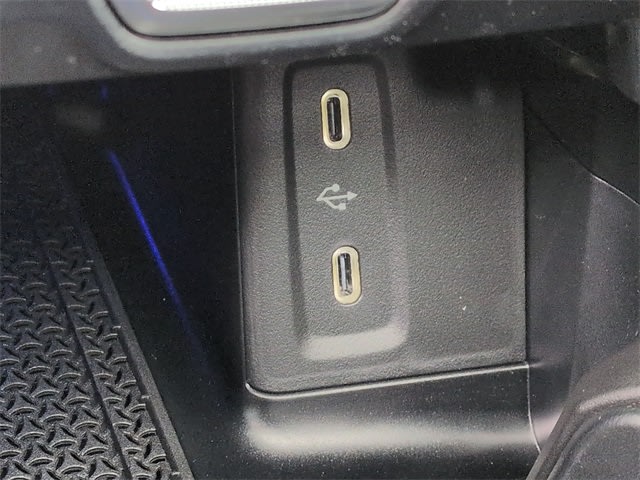 Thumbnail: 2026 Mercedes-Benz GLC - 16