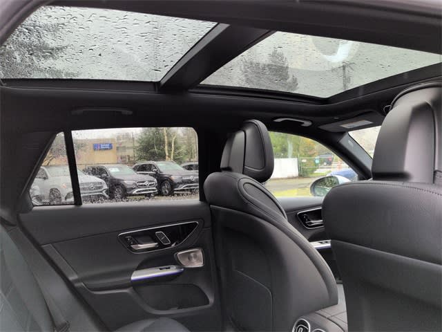 Thumbnail: 2026 Mercedes-Benz GLC - 29