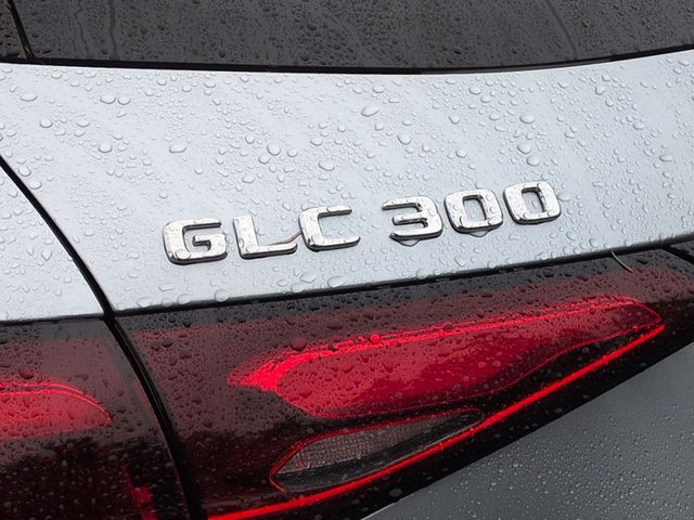 Thumbnail: 2026 Mercedes-Benz GLC - 24