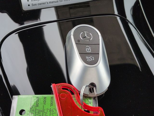 Thumbnail: 2026 Mercedes-Benz GLC - 36