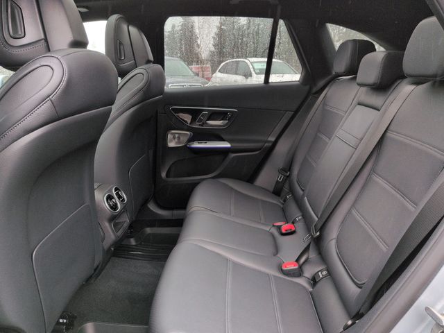 Thumbnail: 2026 Mercedes-Benz GLC - 27