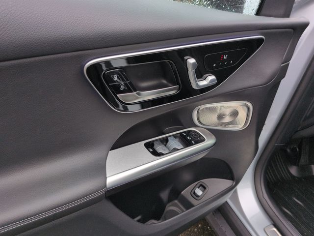 Thumbnail: 2026 Mercedes-Benz GLC - 25