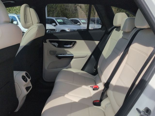 Thumbnail: 2026 Mercedes-Benz GLC - 27