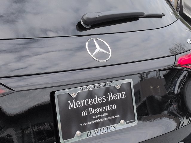 Thumbnail: 2026 Mercedes-Benz GLC - 7
