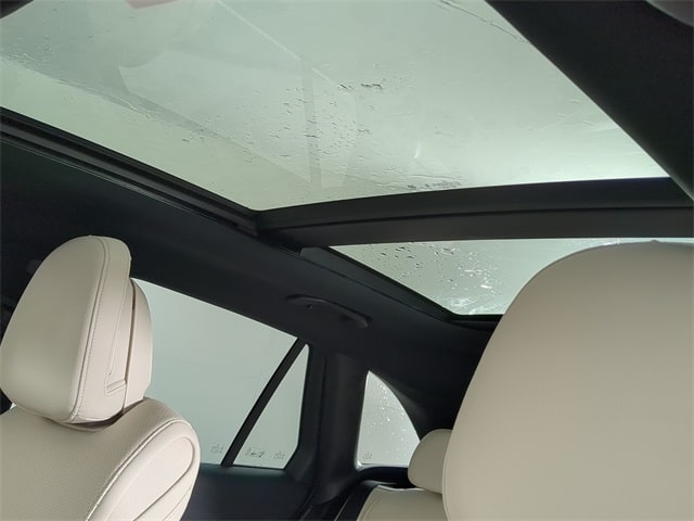 Thumbnail: 2026 Mercedes-Benz GLC - 26